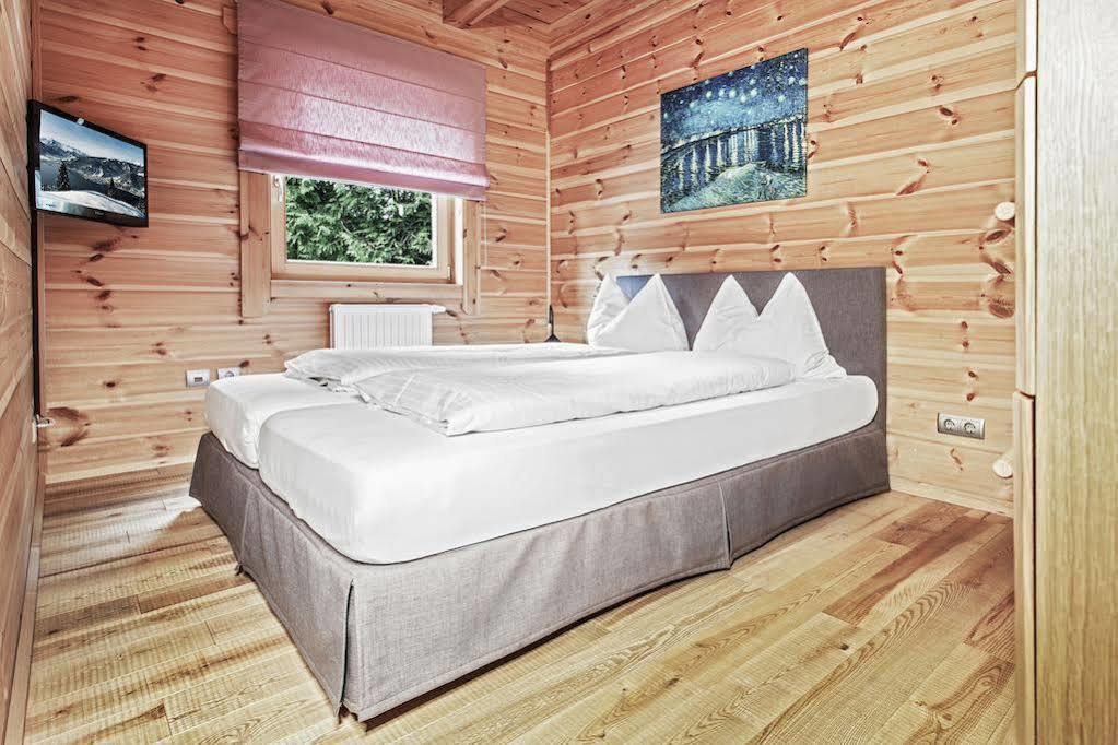 Chalet Dacha Mit Finnischer Sauna Zell am See Exterior photo